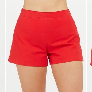 SPANX Polished 4” Short